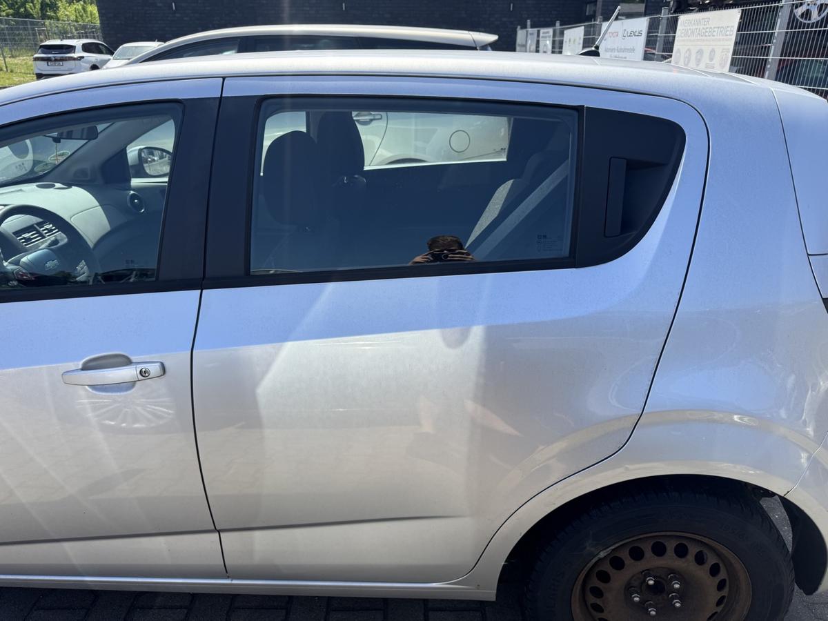 Chevrolet Aveo 2 original T&uuml;r hinten links Silber 5-T&uuml;rer Rohbau Bj.2013